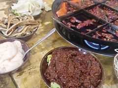 -正南齊北重庆老火锅(光华村直营店)
