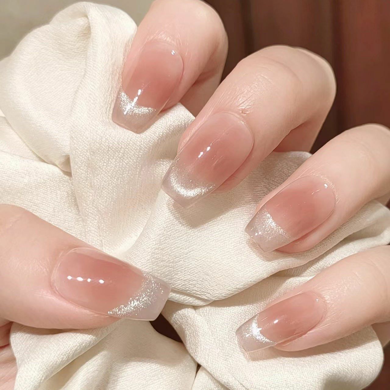 宽甲适合什么样的美甲