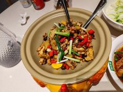 -绿草地·湘菜(悦方ID mall店)