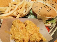 -牛纽塔·牛人堡(群众路店)