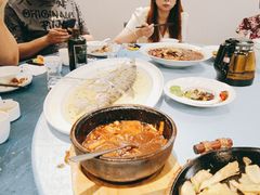 -海鸿荟·沿江菜(中山北路店)