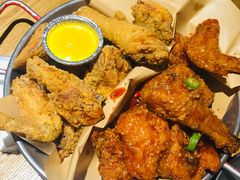 炸鸡翅一半一半-富乐满韩国正宗炸鸡韩国料理(虹泉路店)