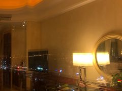 -慈溪白金汉爵大酒店