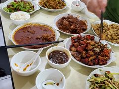 -满口香饭店