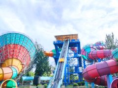 -欢乐水魔方水世界