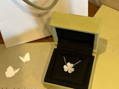 -梵克雅宝(国贸商城店)