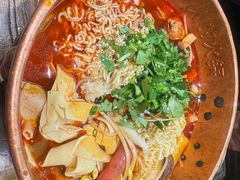 -成都你六姐·牛肉冒菜(城市集市合生汇店)