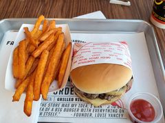 -FATBURGER 特富客汉堡(外交公寓店)