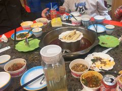 -金鼎雪山牦牛杂火锅(理县总店)