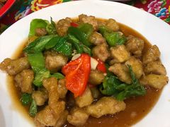 -闯关东东北农家菜(崂山石老人店)
