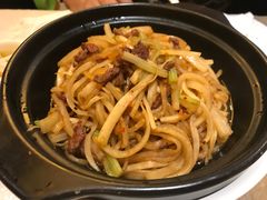 白萝卜丝炒黄牛肉-国味壹号·精品湘菜·宴请佳选(新天地店)