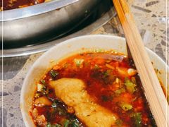 -肖肖酸萝卜鱼火锅(总店)