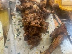-江湖亮亮蒸虾大排档烤全羊清真(武汉总店)
