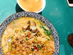 -粉家柳州螺蛳粉(杨宅路店)