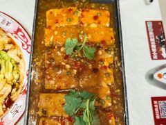 -辣小妮de川菜馆(红旗Mall店)