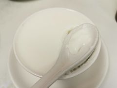 蛋白炖鲜牛奶-澳洲牛奶公司(佐敦店)