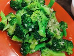 蒜蓉西兰花-贞姨美食·老字号海鲜大排档