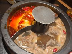 -晓宇重庆火锅(西安荟聚店)