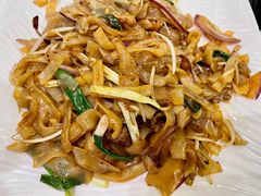 湿炒牛河-美极鲜食坊(宝安南路店)