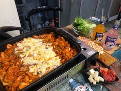-亲昵春川鸡排(韩国美食街店)