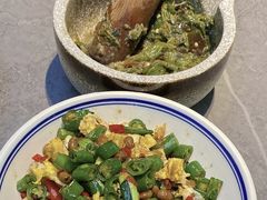 -芙蓉楼湘西土菜(北二环西路店)