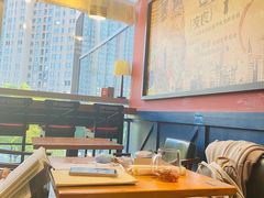 -西西弗书店&矢量咖啡(凯德晶萃广场店)