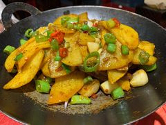 干锅土豆片-上山下乡农家菜(加州水郡店)