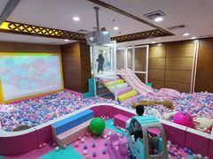 包房-鸿泰洋美食水会(东门中店)