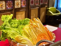 -潮汕·草根牛肉档(上海荟聚城市集市店)