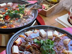 -三顾烤庐·烤鱼·烧烤·龙虾(奉贤店)