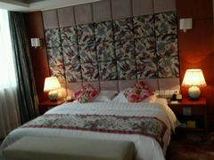 -成都绿洲大酒店(春熙路太古里店)