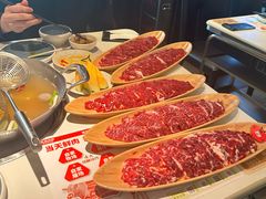 -左庭右院鲜牛肉火锅(金山万达店)