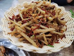 -江城燕子大排档(江汉路步行街店)