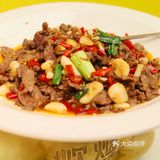 拔草上海湘菜排队王 不负期待的炊烟小炒黄牛肉