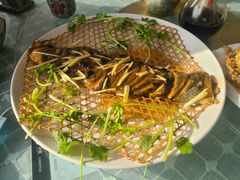 素风味竹烤鱼-天天向上素食餐厅(五台山店)