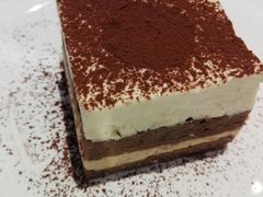 -必胜客(东大桥店)