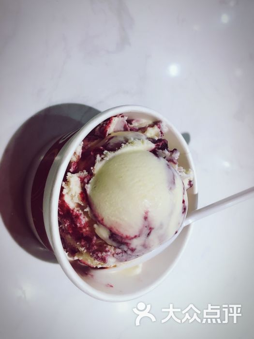 接骨木花冰淇淋