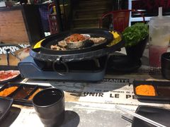 -三国惹火烤肉·中日韩烤肉集合店(百草路店)