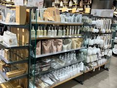 -MUJI无印良品(滨江宝龙城店)