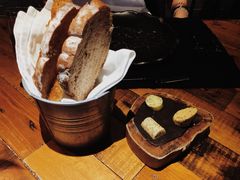 餐前包-AZUL by FUEL蓝色·法式酒馆(琶醍店)