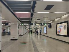 -白石桥南(地铁站)