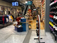 -ABC MART(心斎橋店)