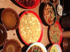 -先启半步颠小酒馆(白麓里店)