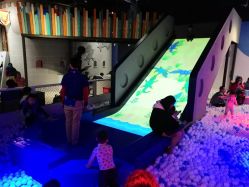 -幻贝家儿童乐园(苏州中心店)