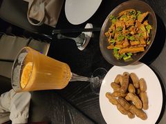 -鲜璟台·地标景观餐厅(上海中心店)