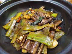 紫苏鳝鱼煲-湘里乡亲甲王二老店