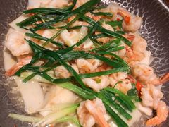 锅烧脆脆虾-吃饭皇帝大土家民族菜(正大广场店)