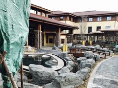 -大连金石滩绿发温泉假日酒店