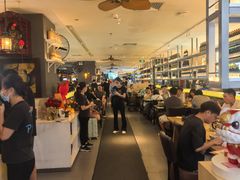 -大头虾越式风味餐厅(光明广场店)