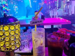 -喜鹊音乐酒馆(西街店)